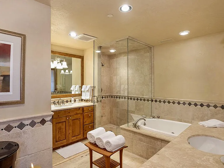 64 Prospector Rd #7 — Photo 11