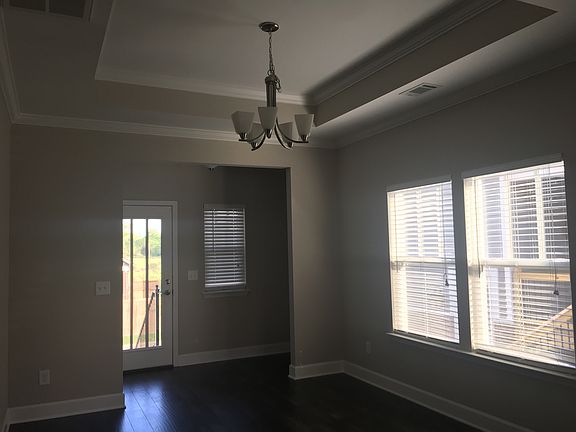 2nd image of 1620 Carson Meadows Ln
