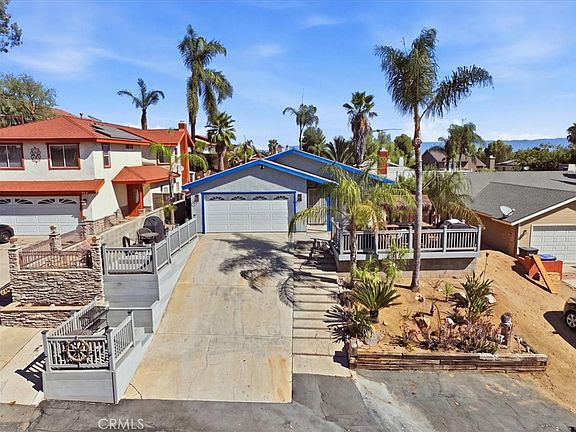 2nd image of 14464 Harvey Ln