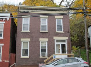 618 4th St, Troy, NY 12180