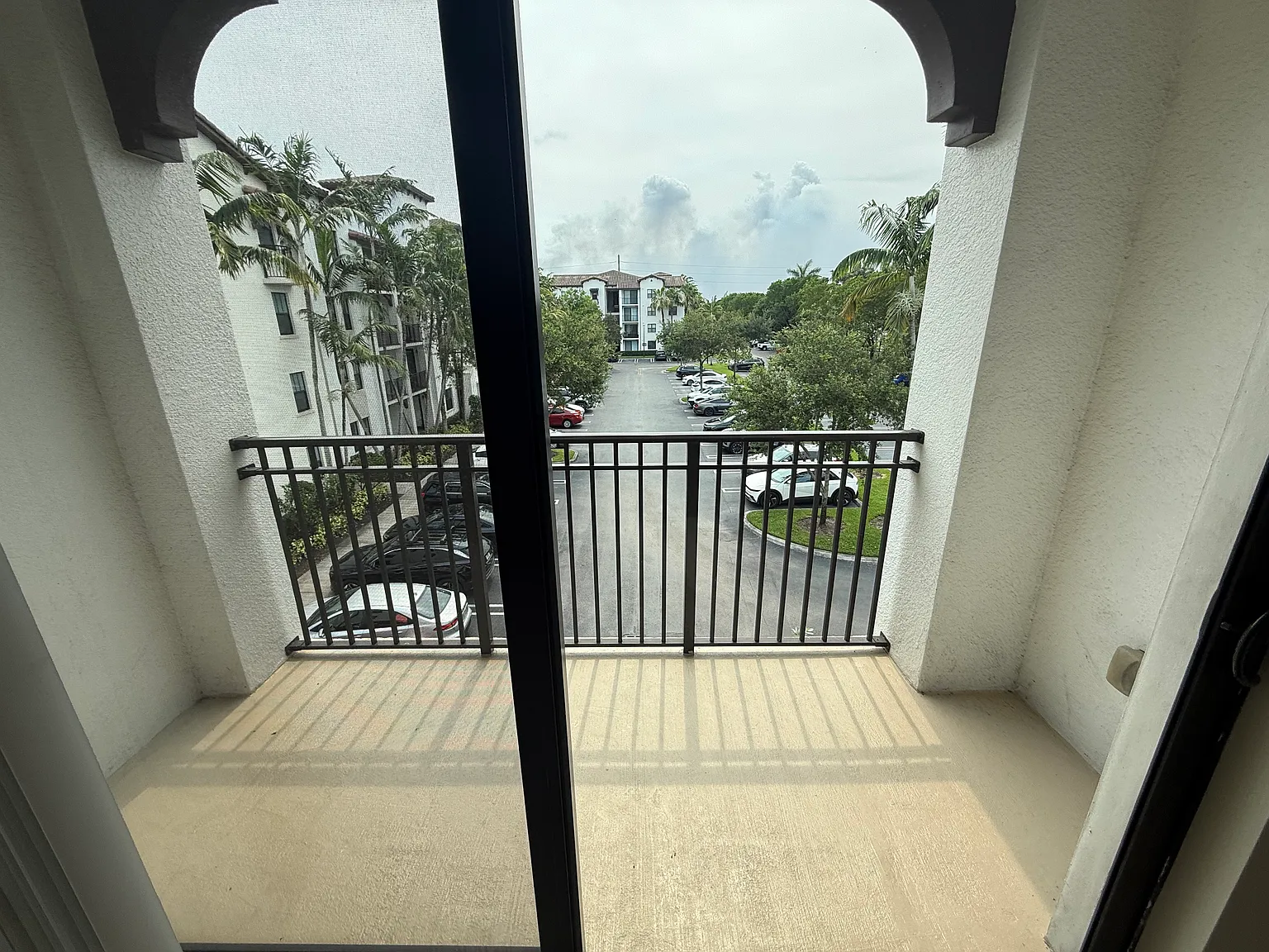 2 bed, 1277 sqft, $2,750 — Photo 4