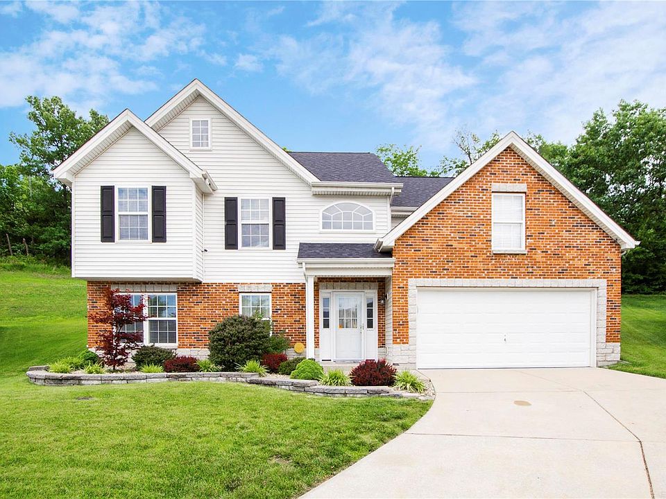 1st image of 3501 Lakeview Heights Dr
