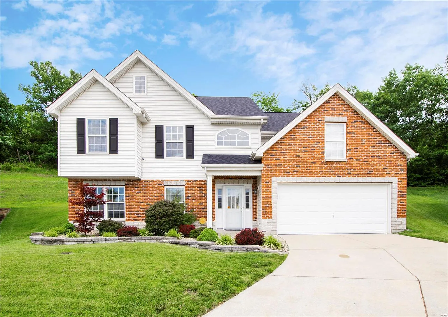 3501 Lakeview Heights Dr photo 1