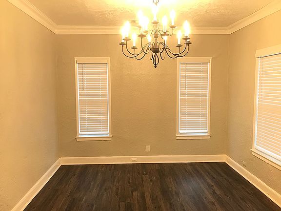 3rd image of 1334 Fulton Ave