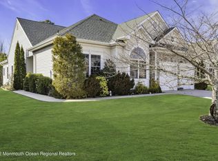 19 Deal Ln, Waretown, NJ 08758