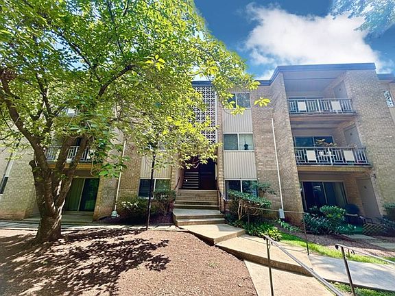 2nd image of 12205 Academy Way APT 6