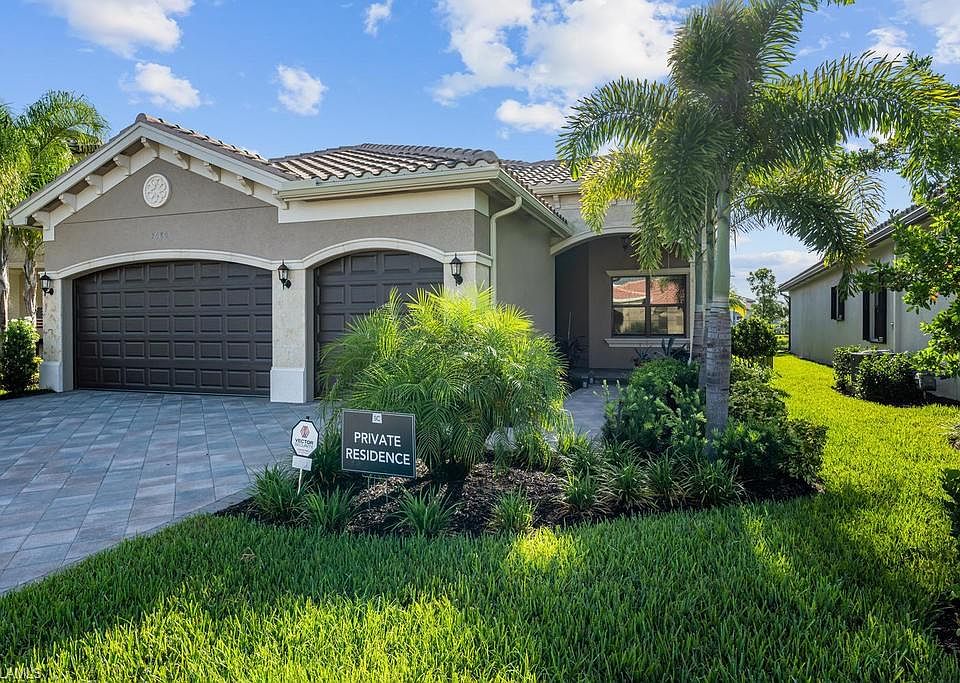 1st image of 4680 Kensington Cir