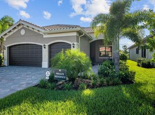 4680 Kensington Cir, Naples, FL 34119