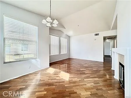 3 bed, 1400 sqft, $4,150 — Photo 4