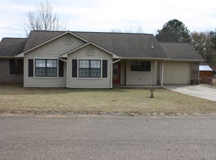 221 Bush St, Nashville, AR 71852