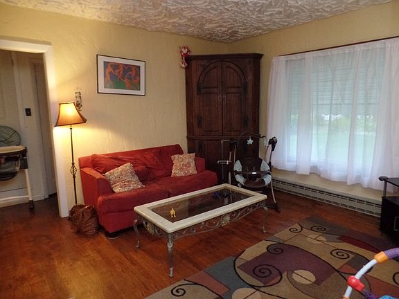 2nd image of 1829 Kennedy Street