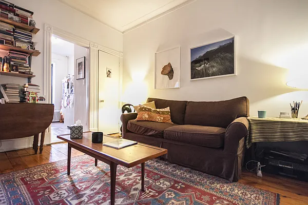 Rented by Twyford Real Estate | media 21