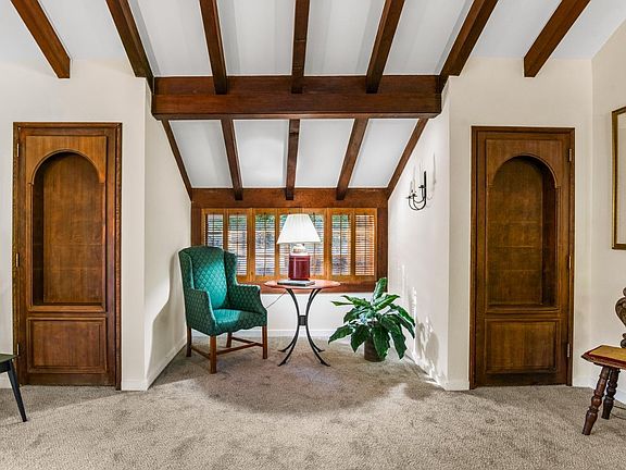 4th image of 189 Marion Avenue