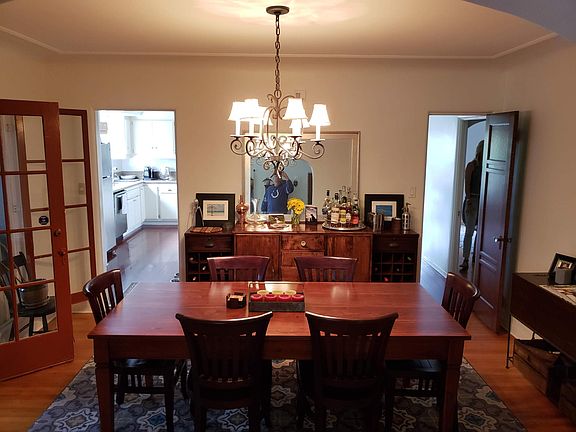 3rd image of 2090 E Mountain St