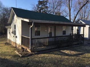 345 Young St, Saint Clair, MO 63077