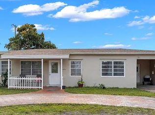 6840 SW 26th Ct, Hollywood, FL 33023