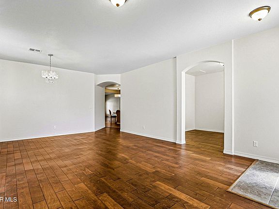 2nd image of 11368 Acoma St