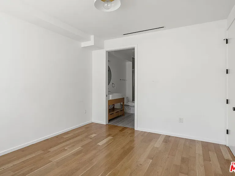 1411 Roca Ln — Photo 18