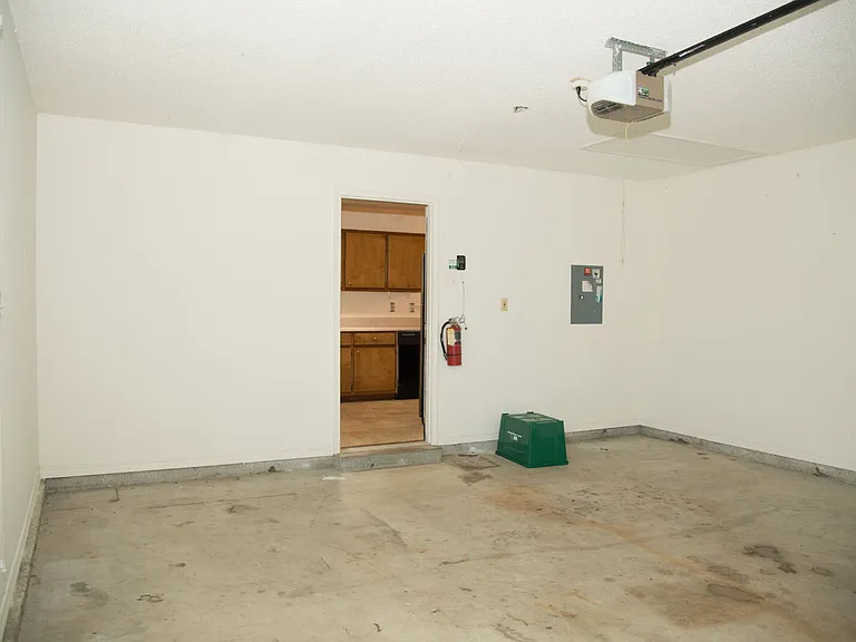 143 Palmetto Ave — Photo 25