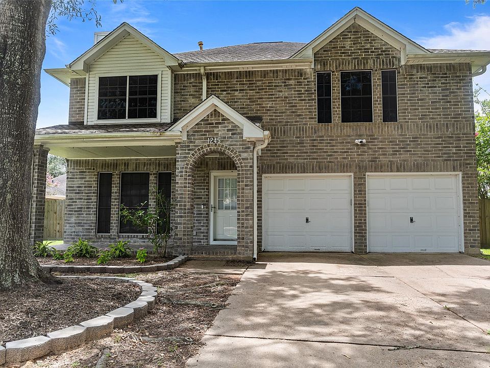 1st image of 1245 Hunter Wood Dr