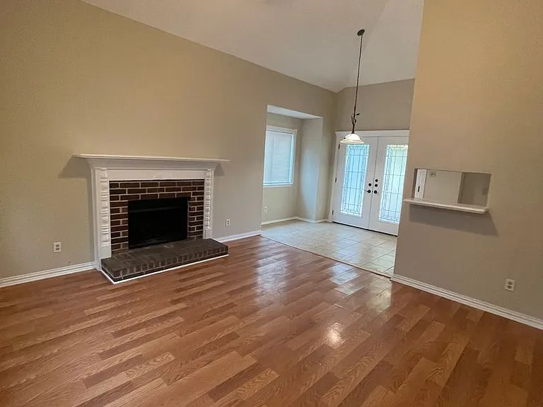 5516 Stone Meadow Ln — Photo 3
