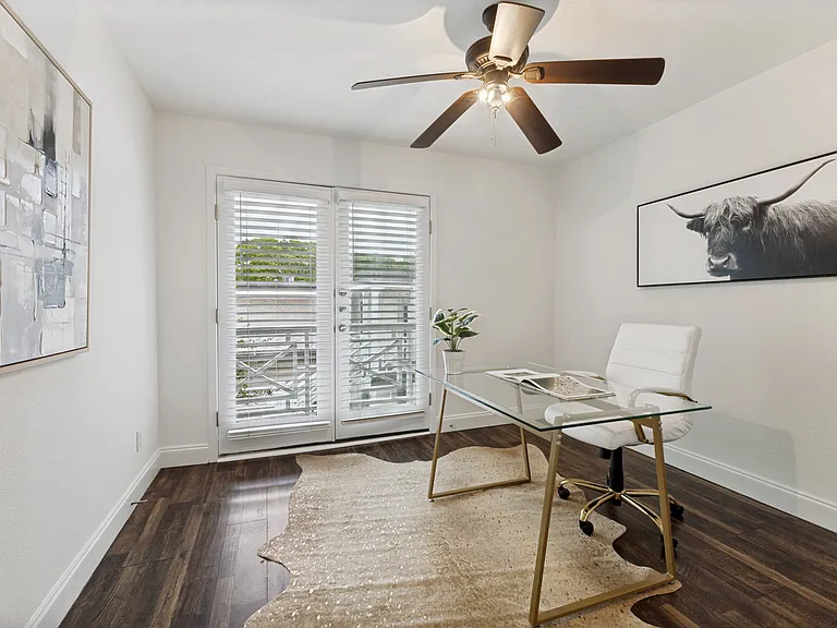 5911 E University Blvd #206 — Photo 7
