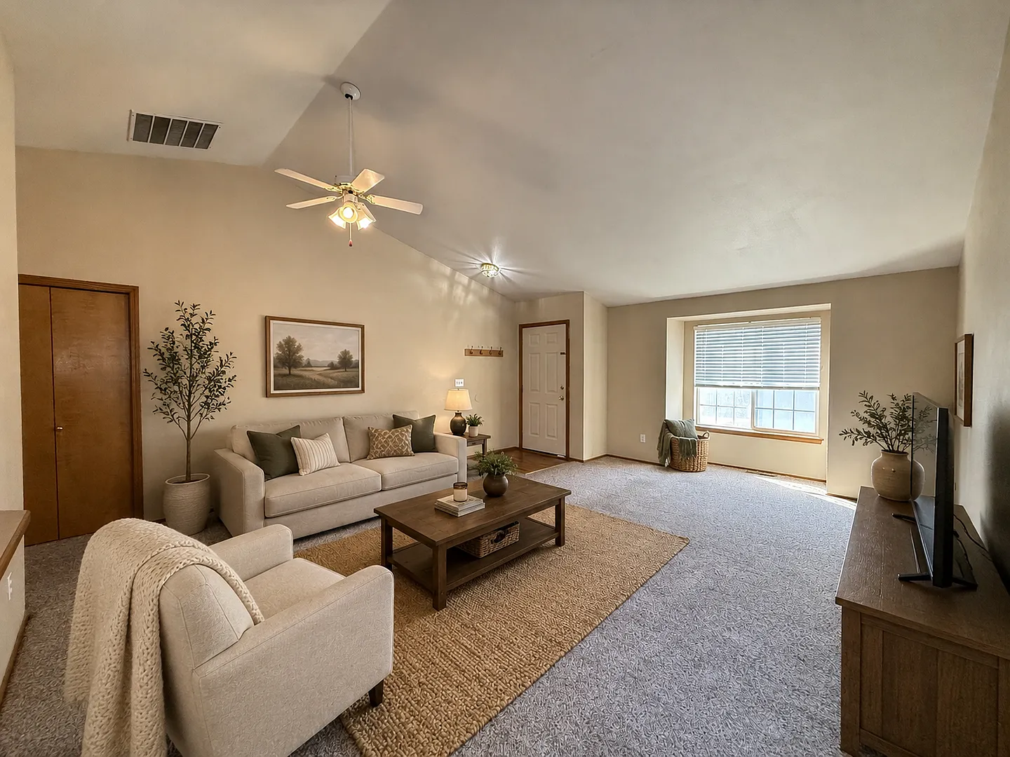 7507 Westbrook — Photo 3