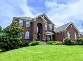 5804 Laurel Ln, Prospect, KY 40059