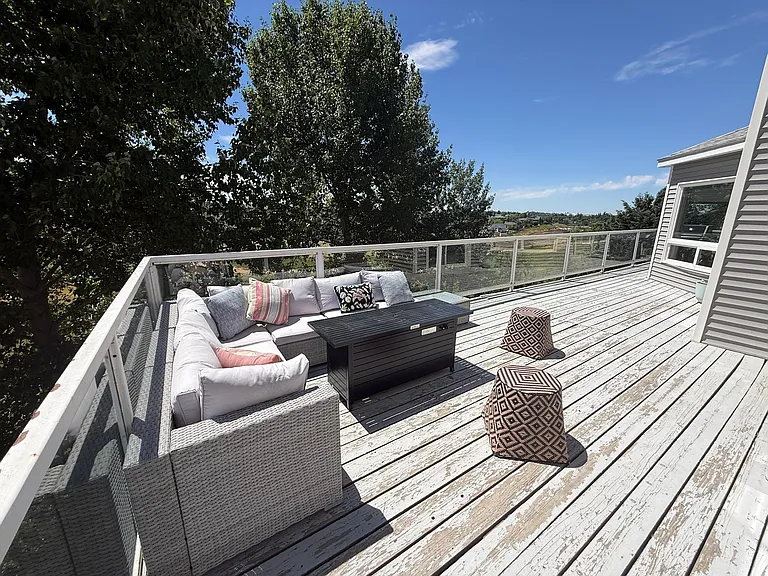 Large deck with fire pit table