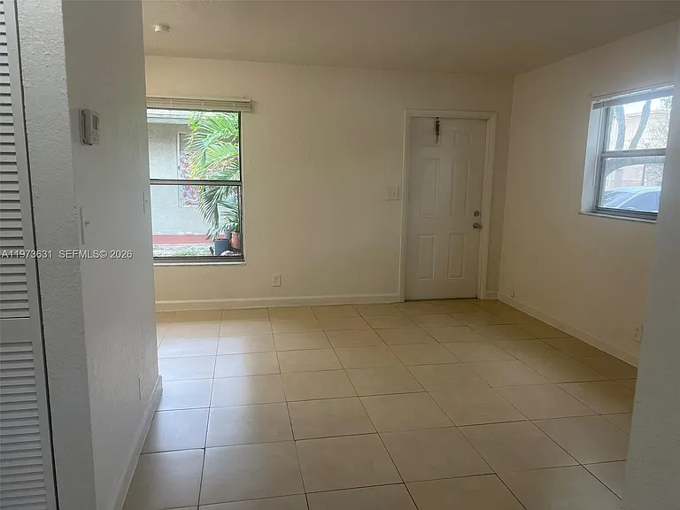 919 NW 2nd Ave #1 — Photo 17
