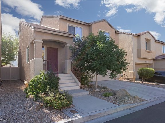 3rd image of 4050 Meadow Foxtail Dr