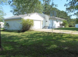 302 S Sharon St, Rosebud, MO 63091