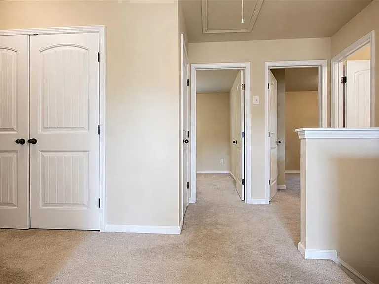 5817 Park Point — Photo 15