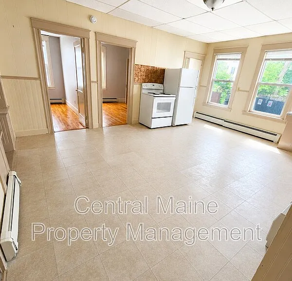 62 Howard St #1 — Photo 1