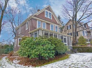 36 Lawrence St, Wakefield, MA 01880