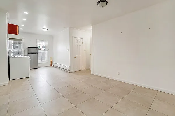 Rented by Compass | media 2