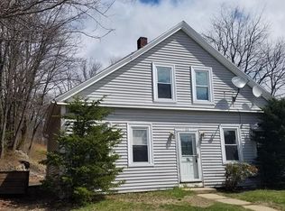 11 Main St, Royalston, MA 01368