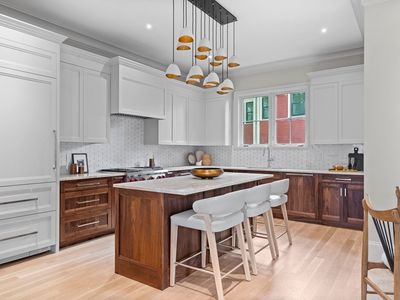 17 Alveston St APT 2, Jamaica Plain, MA, 02130