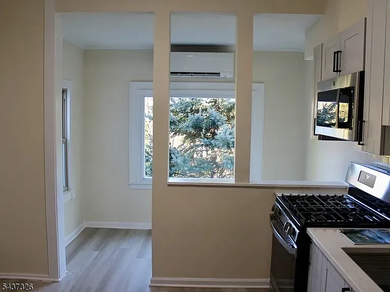249 Speedwell Ave — Photo 8