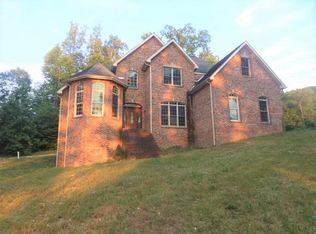 168 Green Forest Rd, Cosby, TN 37722