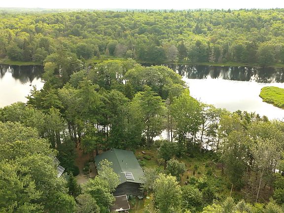3rd image of 1542 Canaan Rd