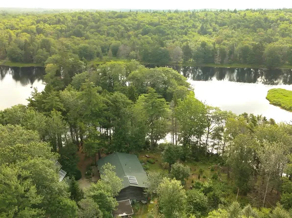 1542 Canaan Rd, Yarmouth, NS B0W 3M0