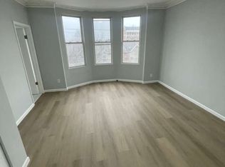 318 S 7th St #2F, Newark, NJ 07103