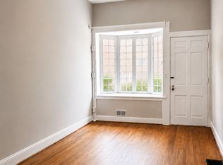 22 E Hamilton St, Baltimore, MD 21202