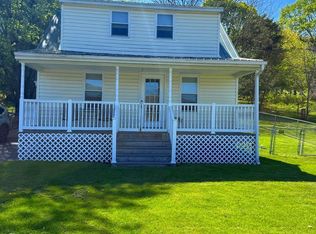 26189 Great Cove Rd, Mc Connellsburg, PA 17233