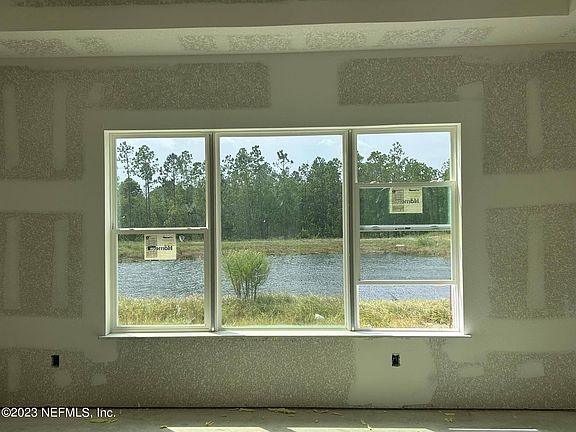 2nd image of 368 SEAGROVE Drive