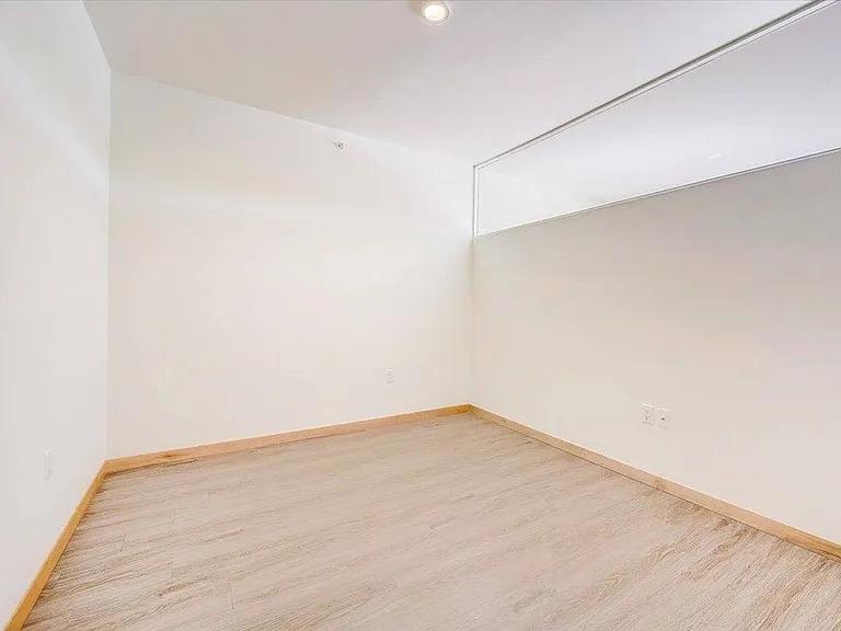 2 Bed / 1 Bath - 778 SF 2 Bed / 1 Bath - 778 SF