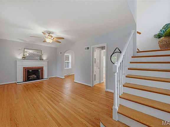 4th image of 6544 Marquette Ave