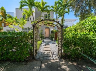 36 NE 42nd St, Miami, FL 33137