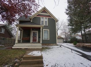 466 Moseley St, Elgin, IL 60123